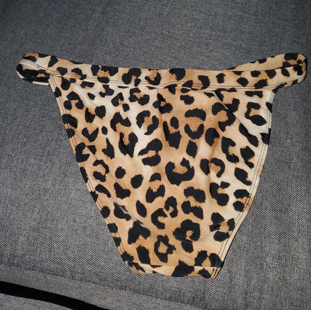 Bikini set - Picture 4 of 4